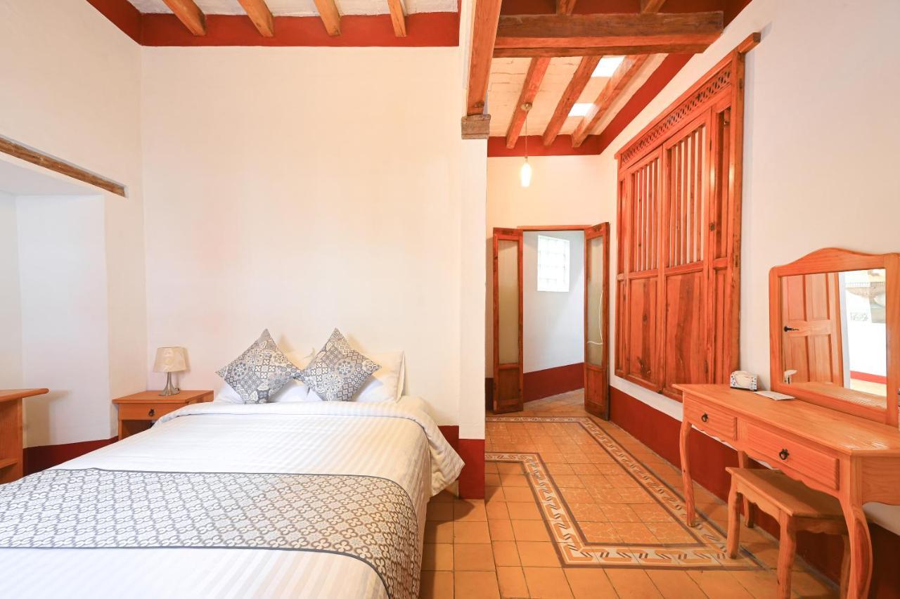 Hotel Meson Cuevano